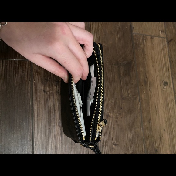 Coach double zipper wristlet - Picture 5 of 5